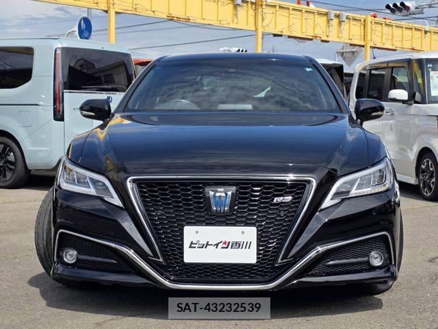 Toyota CROWN SEDAN 2019-07 7020264-2