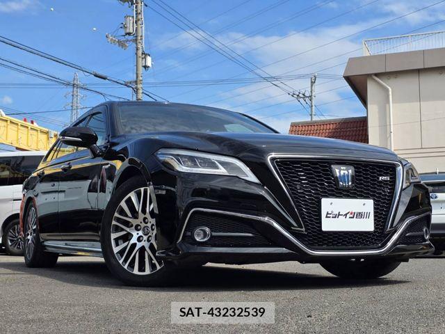 Toyota CROWN SEDAN 2019-07 7020264-3