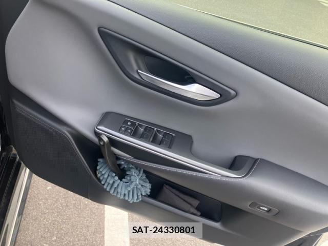 Toyota CROWN SEDAN 2022-01 7020257-11