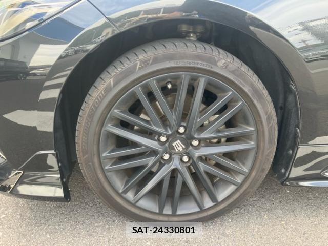 Toyota CROWN SEDAN 2022-01 7020257-5