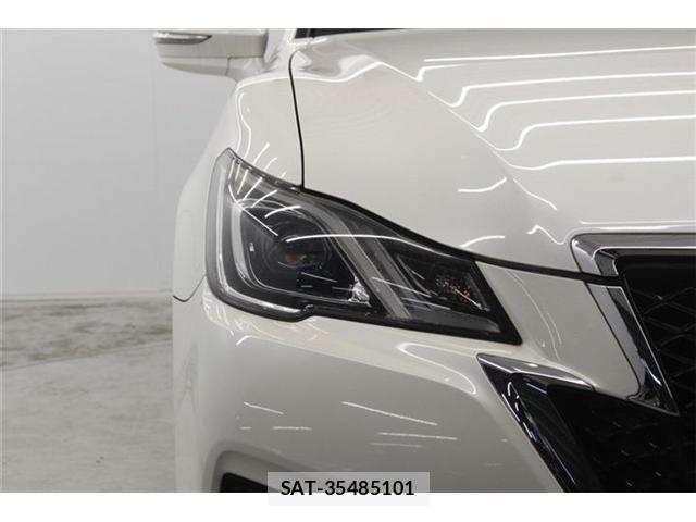 Toyota CROWN SEDAN 2015-11 7020266-11