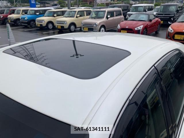 Toyota CROWN SEDAN 2016-08 7020262-9