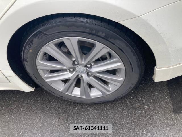 Toyota CROWN SEDAN 2016-08 7020262-7