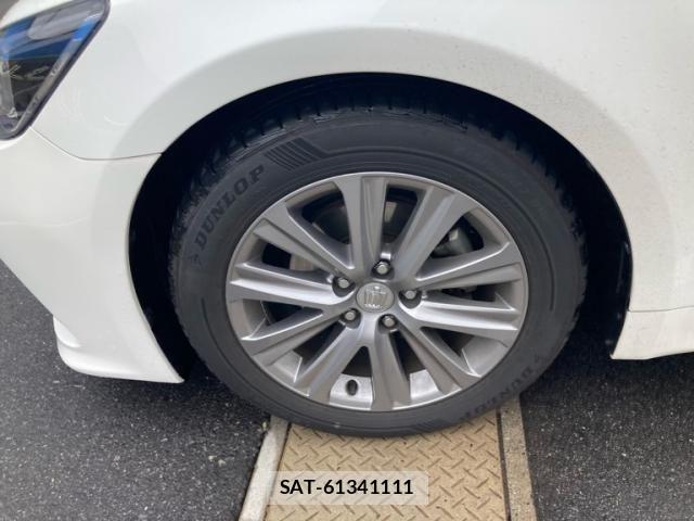 Toyota CROWN SEDAN 2016-08 7020262-8