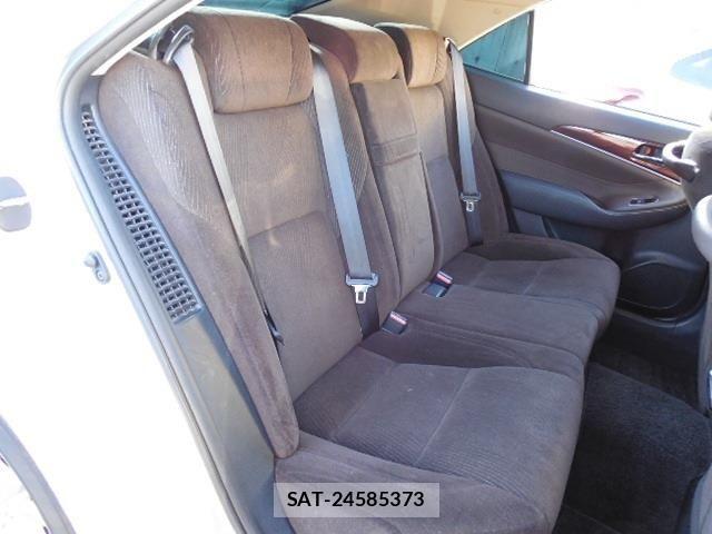 Toyota CROWN SEDAN 2013-06 7020267-9