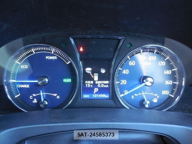 Toyota CROWN SEDAN 2013-06 7020267-17