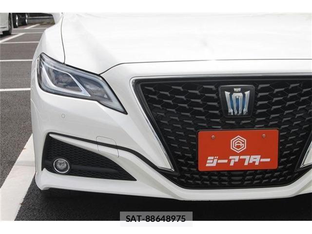 Toyota CROWN SEDAN 2018-06 7058063-14
