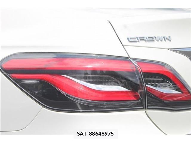 Toyota CROWN SEDAN 2018-06 7058063-18
