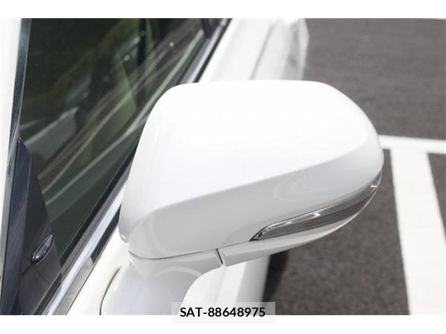 Toyota CROWN SEDAN 2018-06 7058063-21