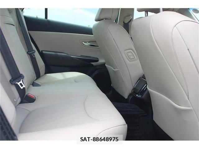Toyota CROWN SEDAN 2018-06 7058063-26