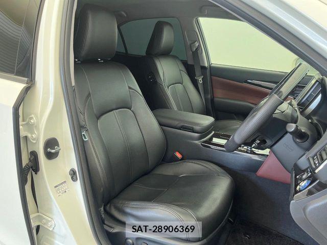 Toyota CROWN SEDAN 2015-11 7058073-9