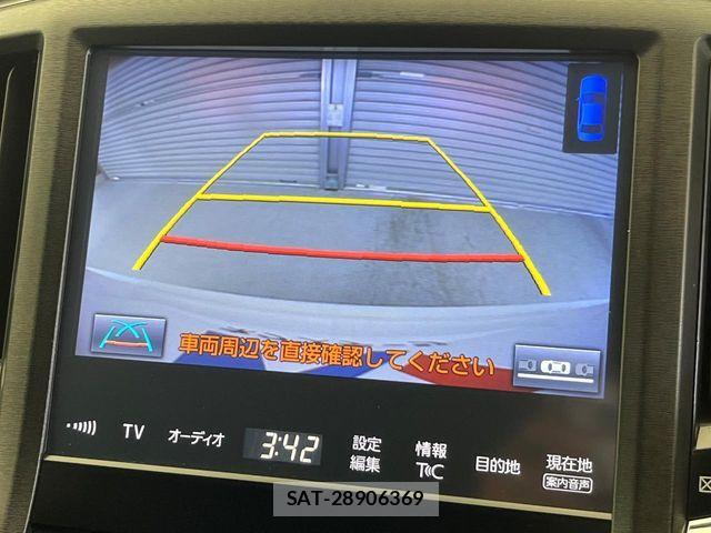 Toyota CROWN SEDAN 2015-11 7058073-5