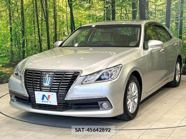Toyota CROWN SEDAN 2013-03 7058070-15