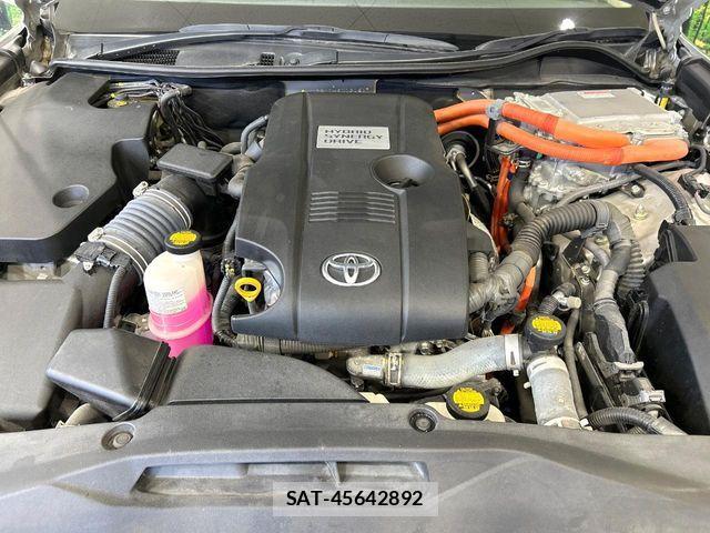 Toyota CROWN SEDAN 2013-03 7058070-17