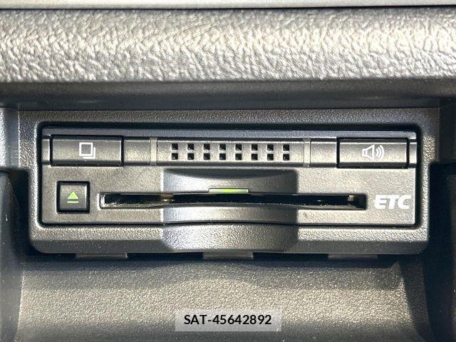 Toyota CROWN SEDAN 2013-03 7058070-5