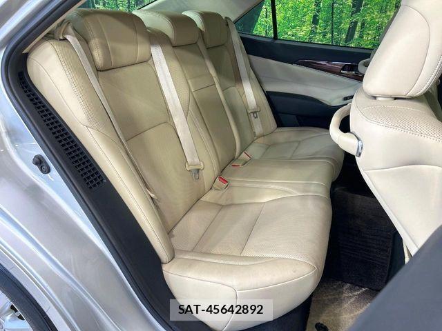 Toyota CROWN SEDAN 2013-03 7058070-8
