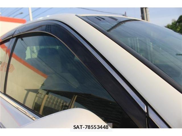 Toyota CROWN SEDAN 2015-09 7058074-21