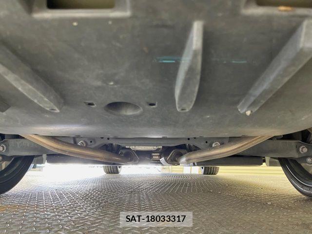 Toyota CROWN SEDAN 2018-09 7058059-19