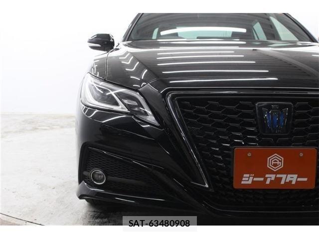 Toyota CROWN SEDAN 2020-12 7058068-10
