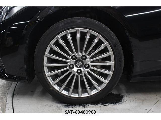 Toyota CROWN SEDAN 2020-12 7058068-23