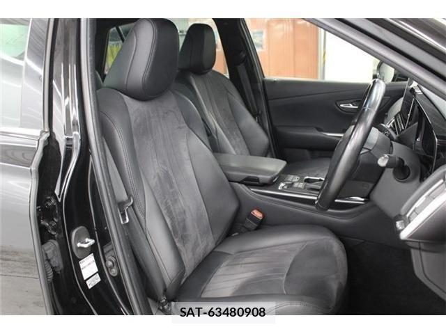 Toyota CROWN SEDAN 2020-12 7058068-26
