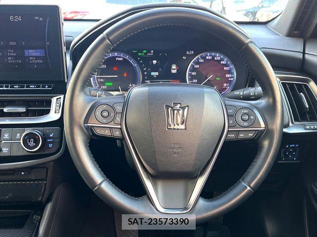Toyota CROWN SEDAN 2021-03 7058056-12