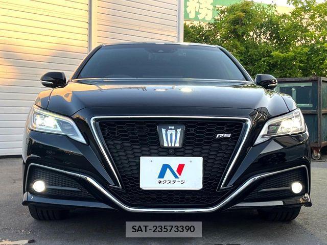 Toyota CROWN SEDAN 2021-03 7058056-18