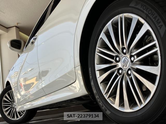 Toyota CROWN SEDAN 2016-03 7058072-10