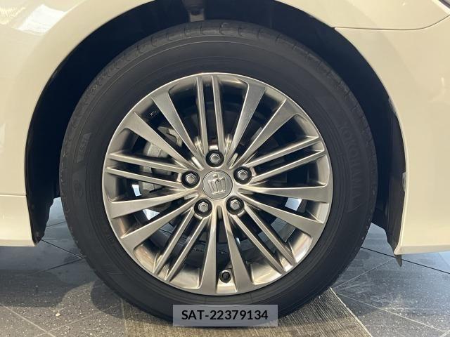 Toyota CROWN SEDAN 2016-03 7058072-21