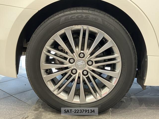 Toyota CROWN SEDAN 2016-03 7058072-22