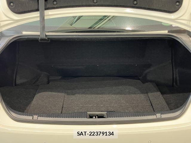 Toyota CROWN SEDAN 2016-03 7058072-28