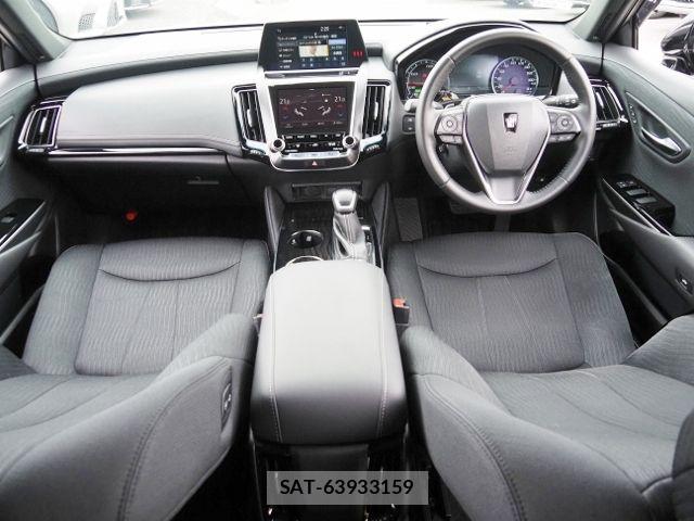 Toyota CROWN SEDAN 2019-03 7058065-9