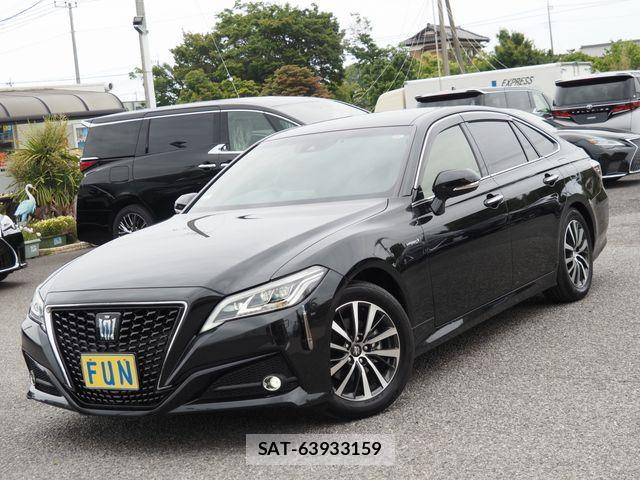 Toyota CROWN SEDAN 2019-03 7058065-3