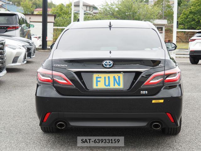 Toyota CROWN SEDAN 2019-03 7058065-6