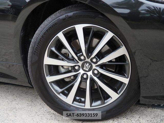 Toyota CROWN SEDAN 2019-03 7058065-8