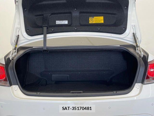 Toyota CROWN SEDAN 2016-02 7058069-12