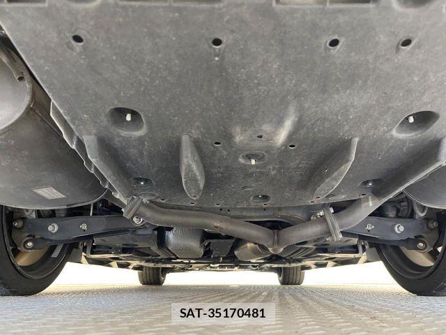 Toyota CROWN SEDAN 2016-02 7058069-19
