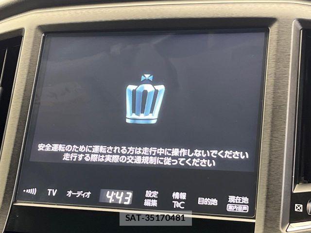 Toyota CROWN SEDAN 2016-02 7058069-3
