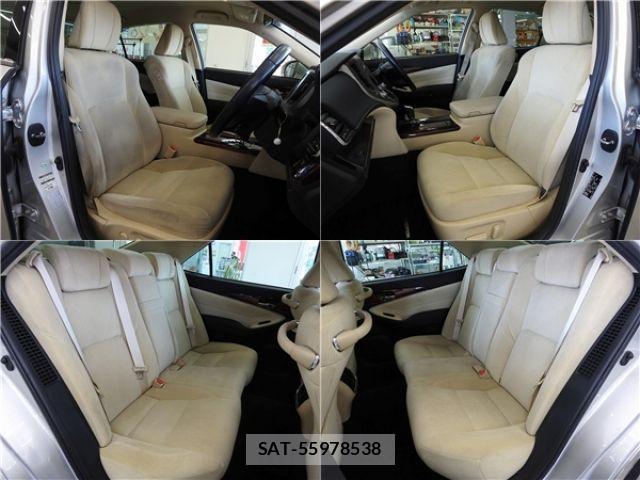 Toyota CROWN SEDAN 2014-05 7058081-13