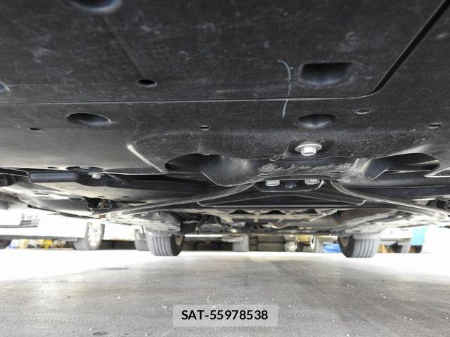 Toyota CROWN SEDAN 2014-05 7058081-17