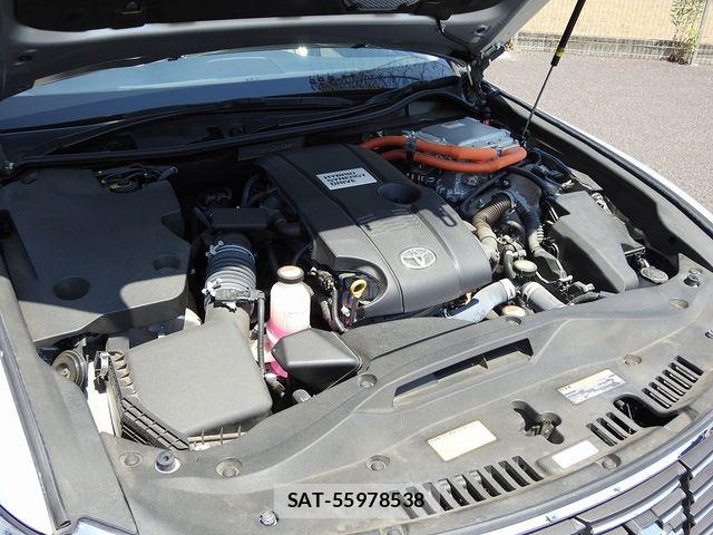 Toyota CROWN SEDAN 2014-05 7058081-18