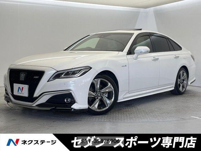 Toyota CROWN SEDAN 2018-09 7058061-0