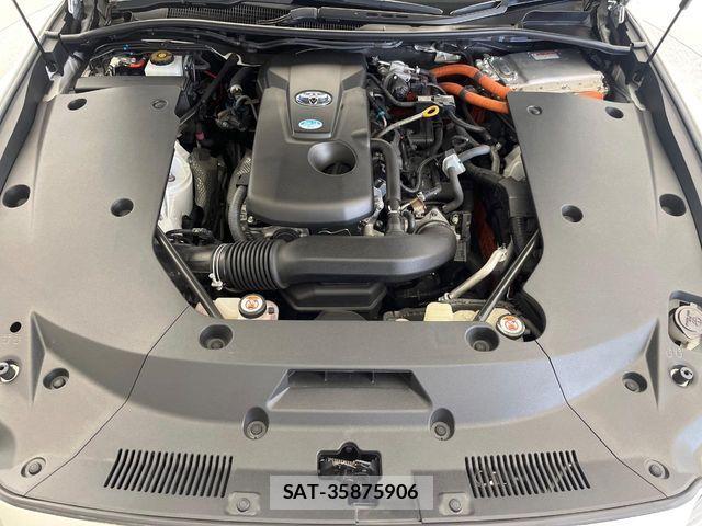 Toyota CROWN SEDAN 2018-09 7058061-18