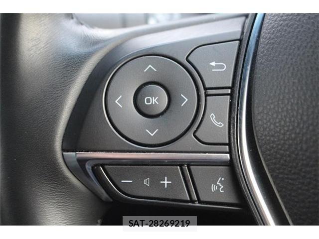 Toyota CROWN SEDAN 2021-04 7058075-24
