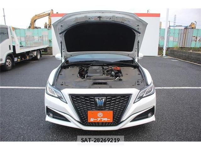 Toyota CROWN SEDAN 2021-04 7058075-28