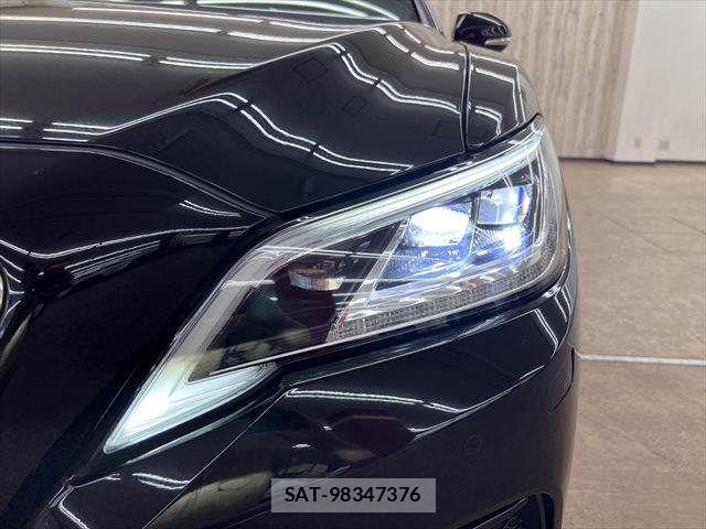 Toyota CROWN SEDAN 2019-05 7058066-10