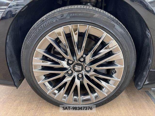 Toyota CROWN SEDAN 2019-05 7058066-27