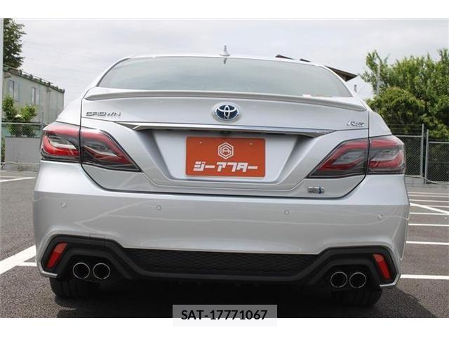 Toyota CROWN SEDAN 2021-02 7058064-14