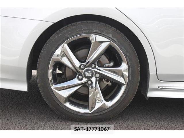 Toyota CROWN SEDAN 2021-02 7058064-22