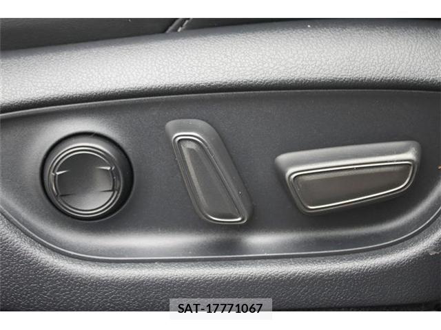 Toyota CROWN SEDAN 2021-02 7058064-5